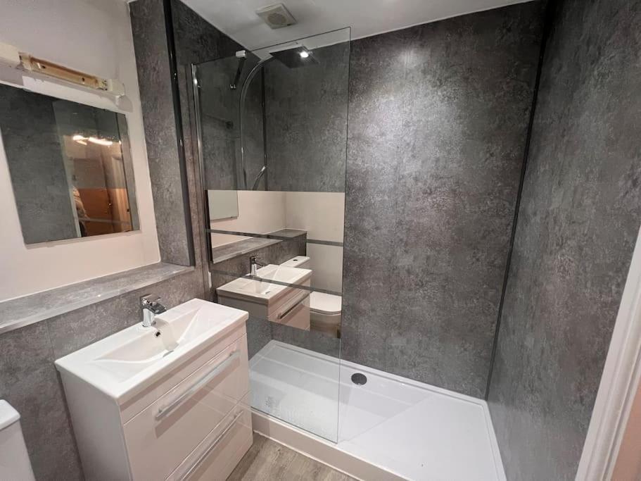 Lincoln View Sleeps 4 Balcony Self Check-In Apartment Exterior foto