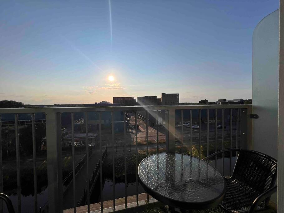 Lincoln View Sleeps 4 Balcony Self Check-In Apartment Exterior foto